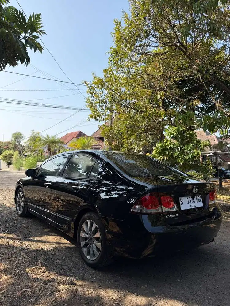Honda Civic 2011 Bensin