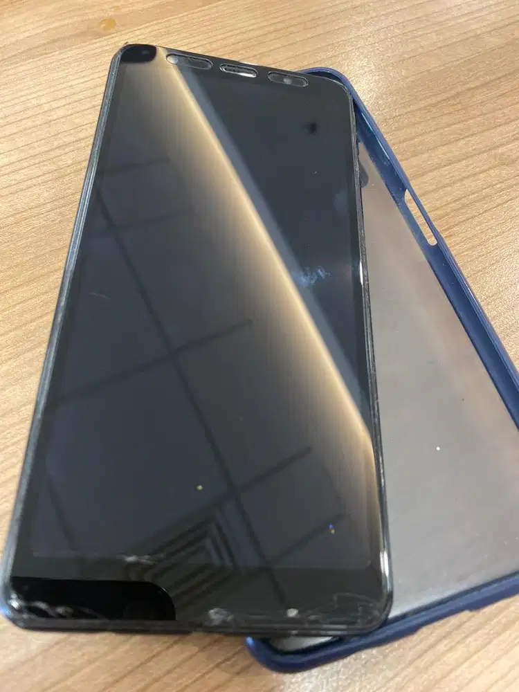 Samsung A7 (2018)