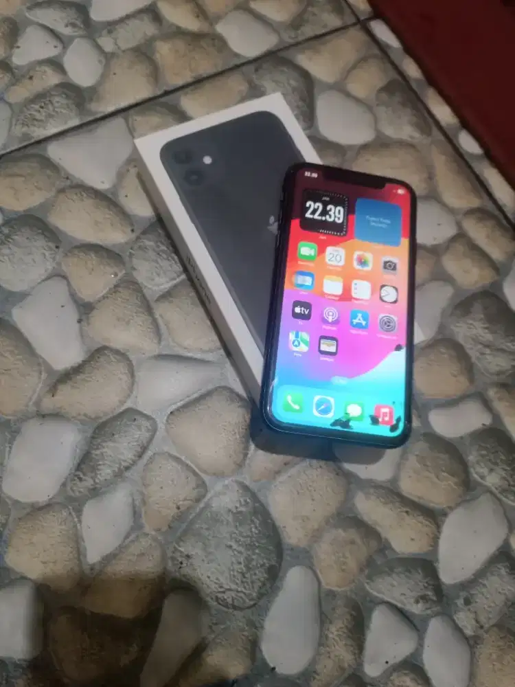 Iphone11 64gb dibaca dulu (bisa tukar tambah (