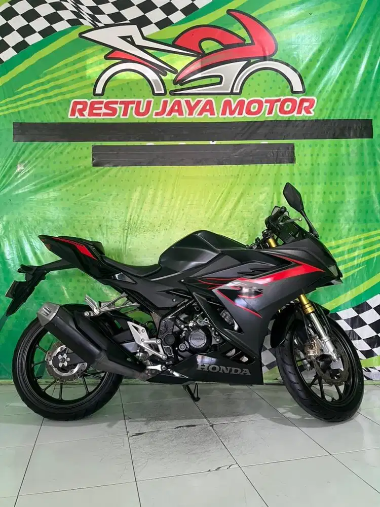 CBR 150R th 2021 kredit dp 1jt #rjm