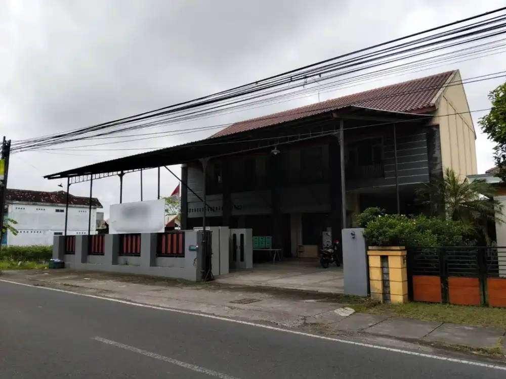 Ruko & Gudang 2516 Meter Persegi Lokasi Dekat SMAN 1 Godean