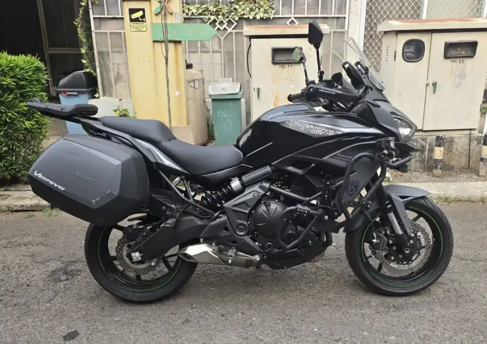 Versys 650 Tahun 2023 Hijau Cutting Grey Odo 5 Ribu Seperti Baru Gress