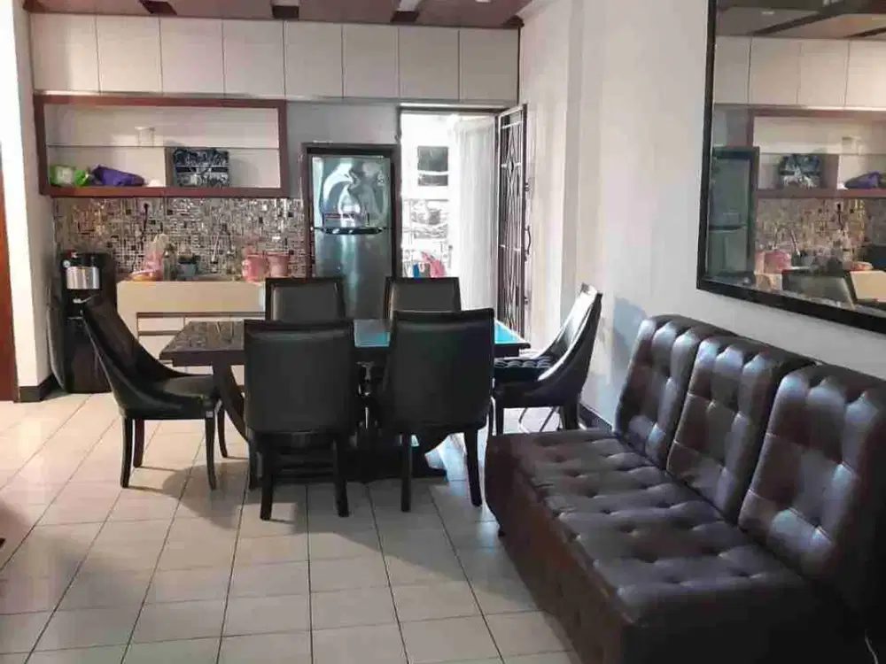 Di jual Townhouse Mediterania 1 Garden Residence