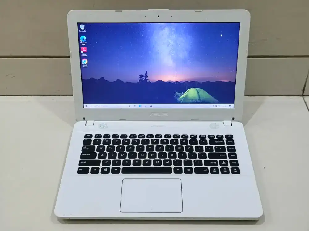 Laptop Asus Vivobook X441UA core i3 gen 6 ram 4gb/500gb Hdd