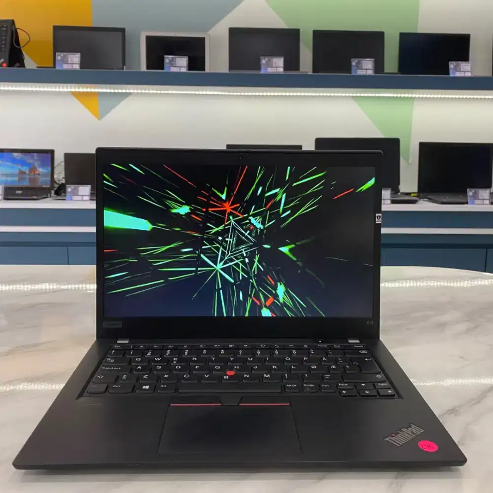 INTEL CORE igen10|16GB|256GB|14INCH|cocok untuk sekolah atau pekerjaan