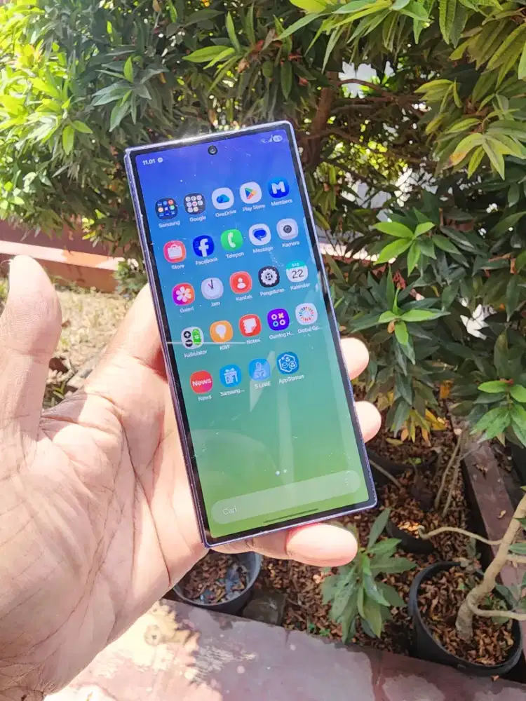 Samsung Fold 6 13/256 Sein normal minus lcd dlm aja mati
