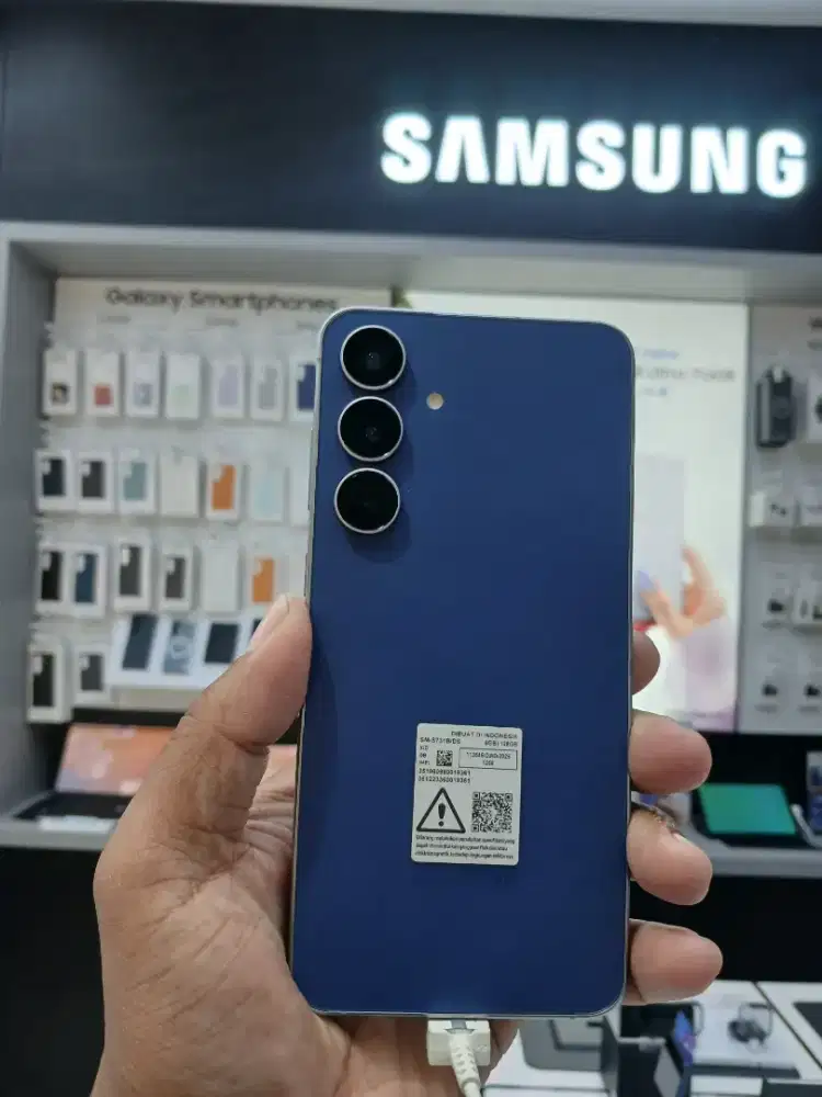 SAMSUNG GALAXY S25 FE