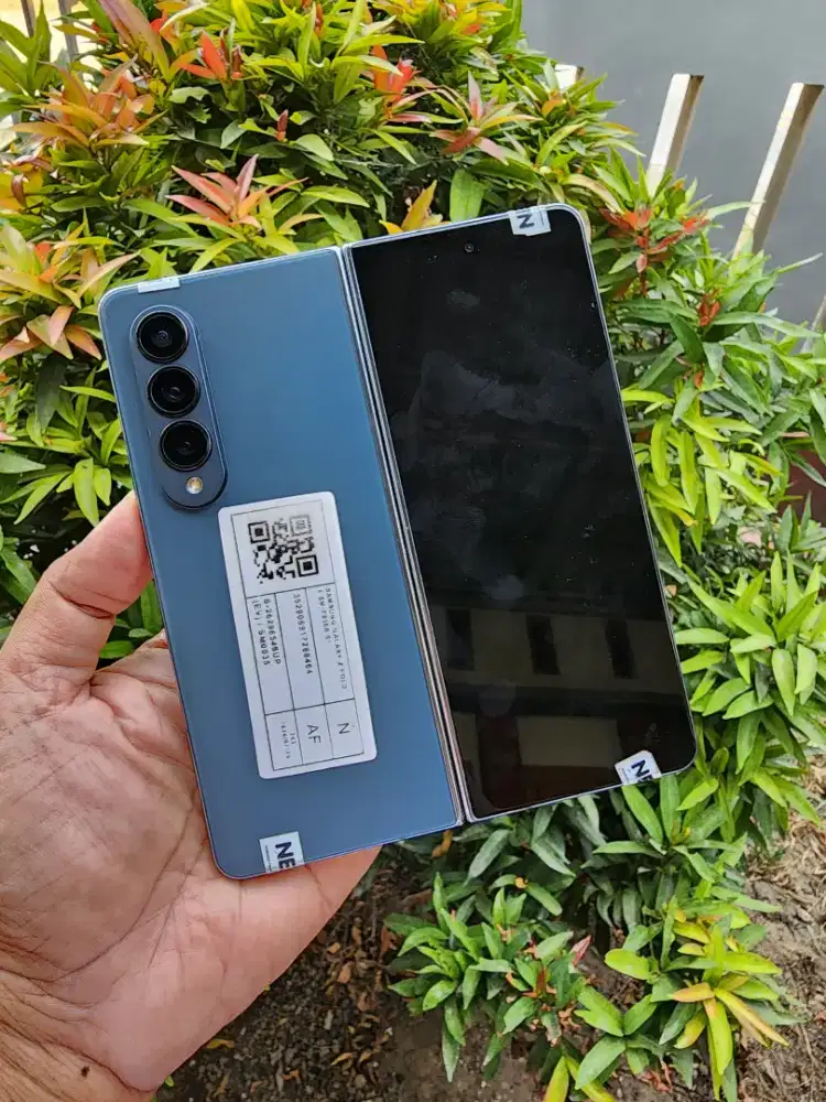 Samsung Fold 4 12/512 normal semua min lecet pakai