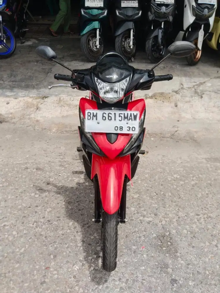 Dijual cepat Honda Revo x tahun 2025