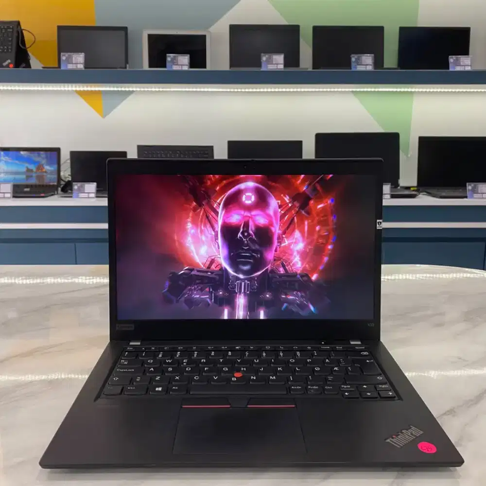 INTEL CORE igen10|16GB|256GB|14INCH|cocok untuk sekolah atau pekerjaan