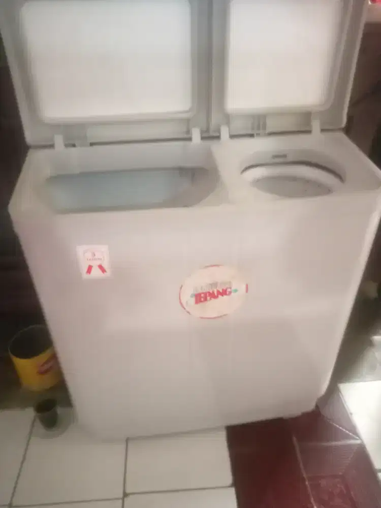 Jual cepat barang kali ada yang butuh