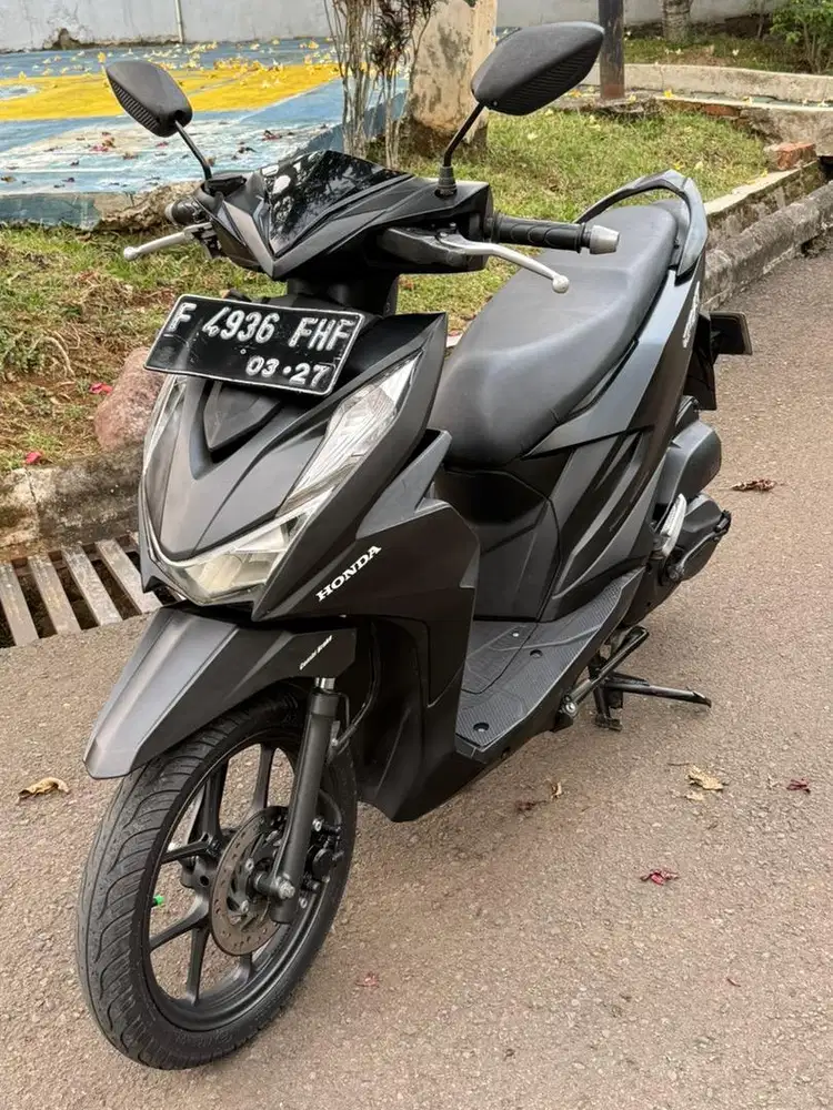 Honda Beat Deluxe Thn 2022 Hitam Mulus