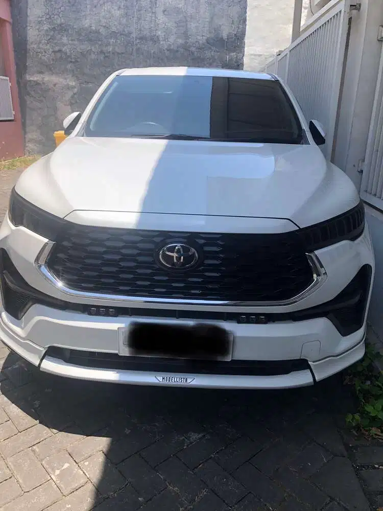Toyota Kijang Innova 2023 Bensin