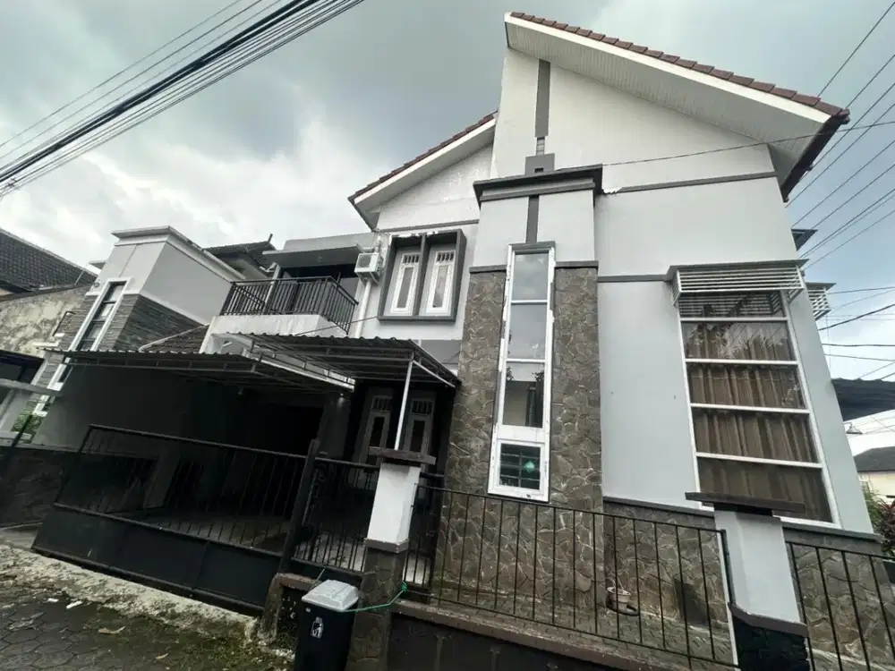 Rumah Strategis Sinduadi Dekat JCM – Siap Huni