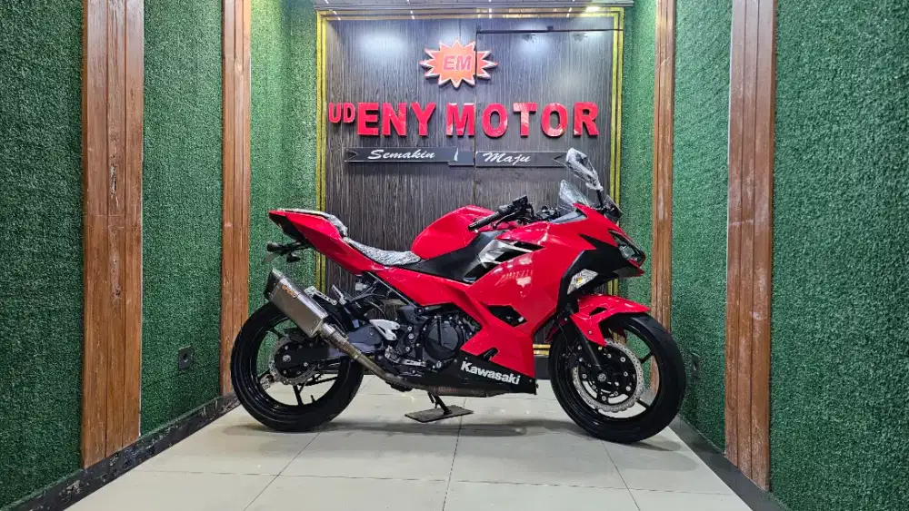 UD ENY MOTOR - Kawasaki New Ninja 250 FI thn 2018 favorit