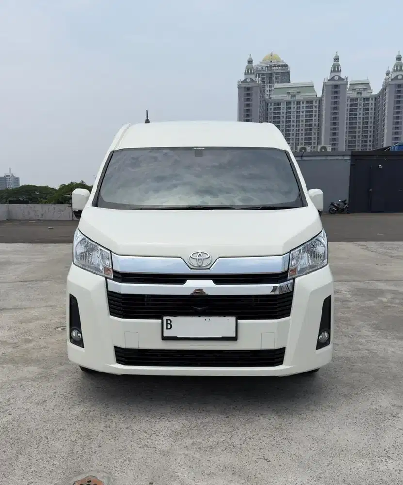 Hiace Premio 2.8D 2025 km1rb