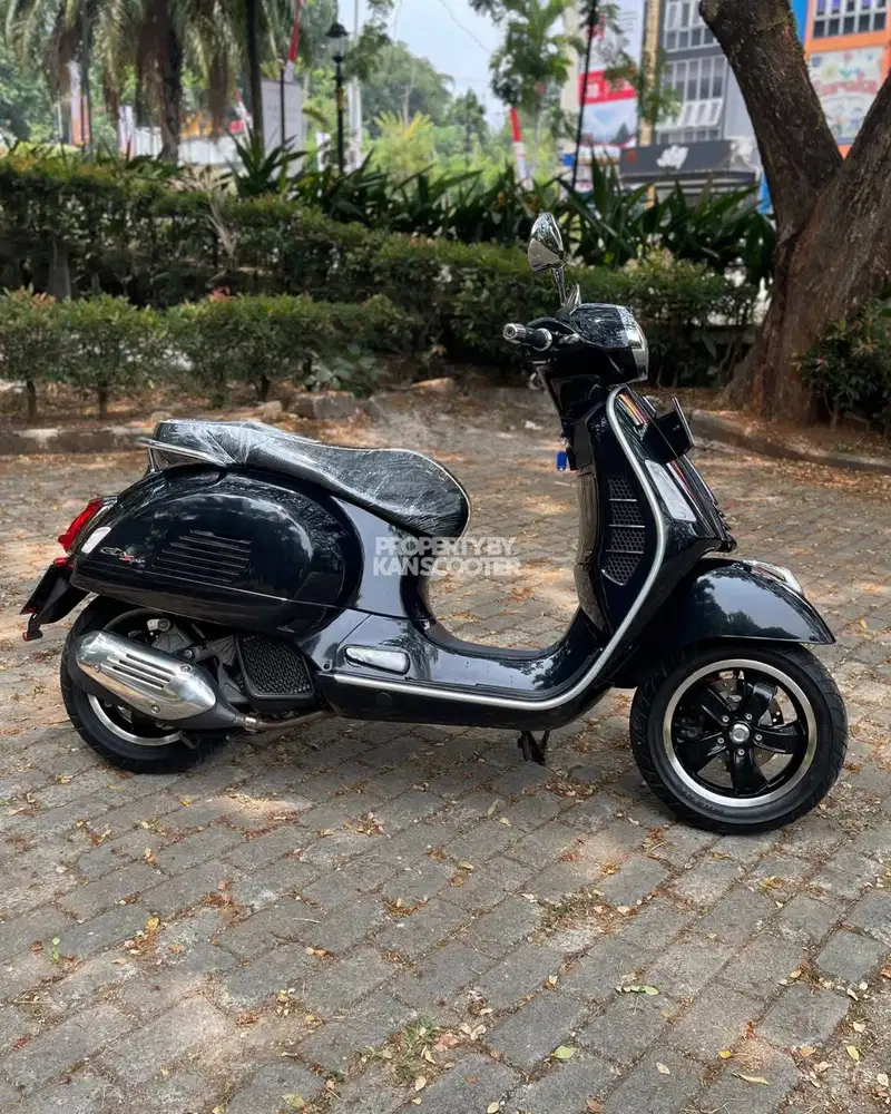 JUAL MURAH VESPA GTS 150 iGET ABS FACELIFT 2020 MULUS