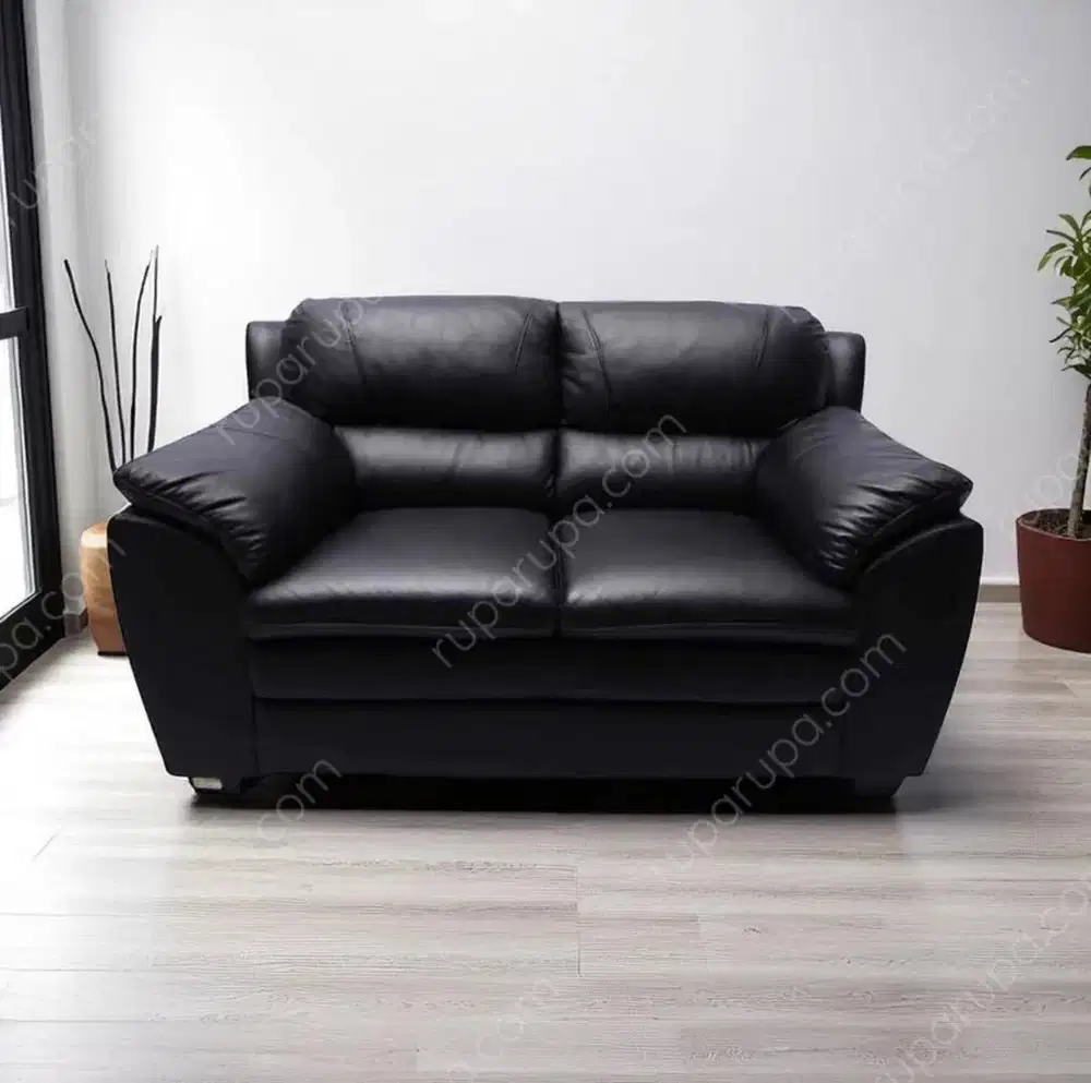 Sofa kulit 2 seater
