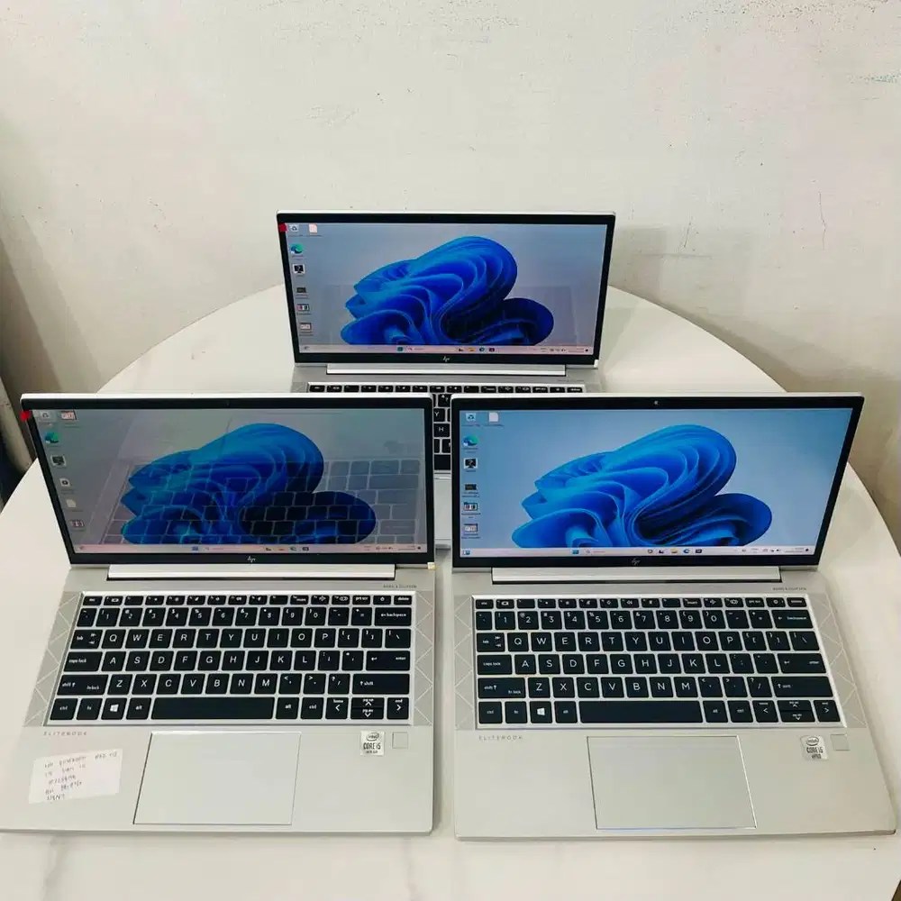 HP ELITEBOOK 830 G7 CORFE I5 GEN10 8/256 LAYAR 13 INCH ADA MINUS *EC