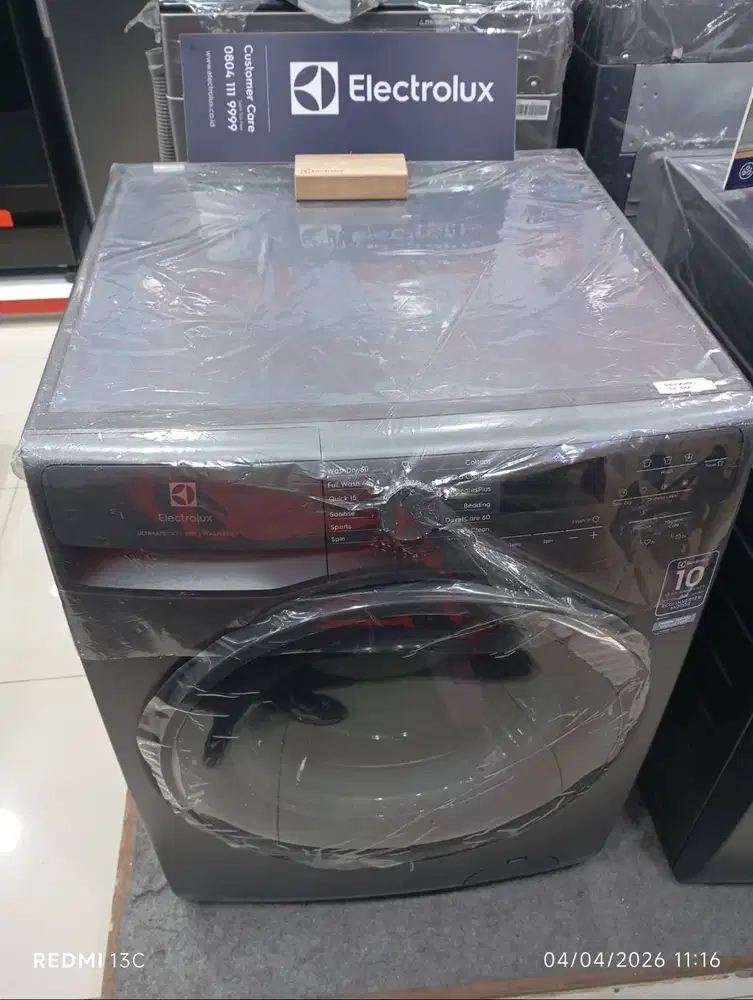 Mesin cuci pintu depan Electrolux