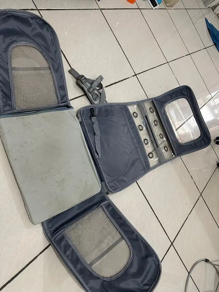 Tas ransel hewan transparan