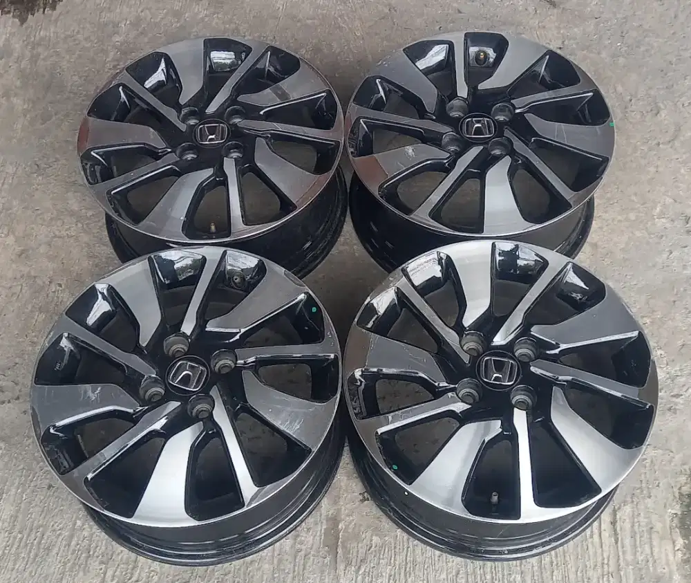 Velg honda brio by enkei ring 15 pcd 4x100