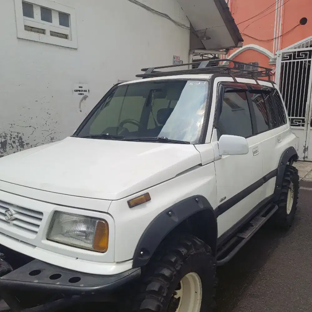 SUZUKI ESCUDO 4X4