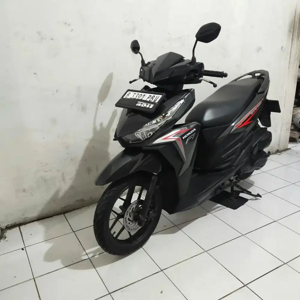 Honda Vario 125 OLD 2016 Orisinil Lengkap Bagus Mesin Aluss