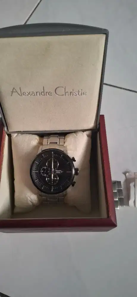 Jam tangan Alexandre Christie