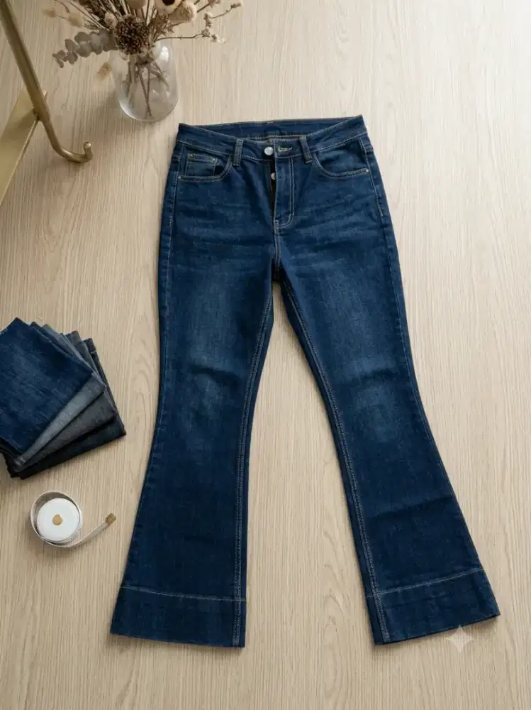 Jeans cutbray wanita