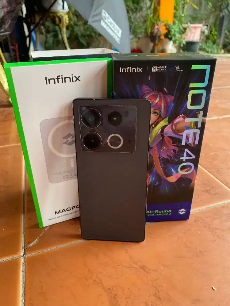 Infinix Note 40 8/256GB Fullset | Charger + MagCharge | Siap Pakai