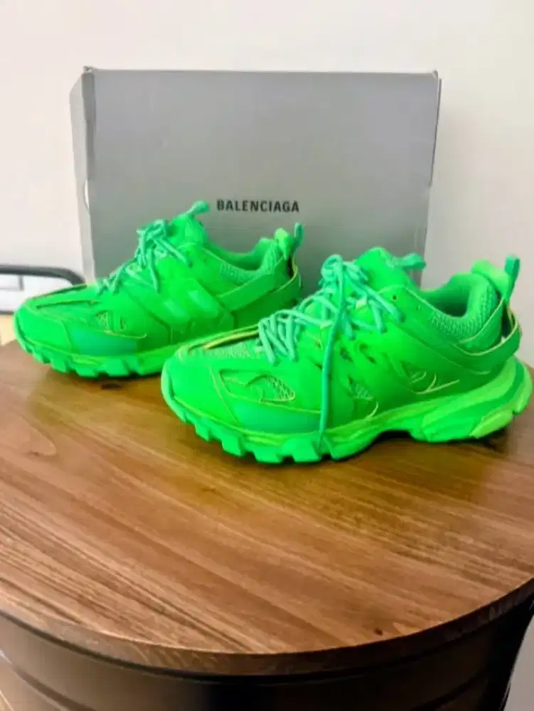 Balenciaga Track Runner Sneakers Fluo Green. Nike LV Gucci Dior Hermes