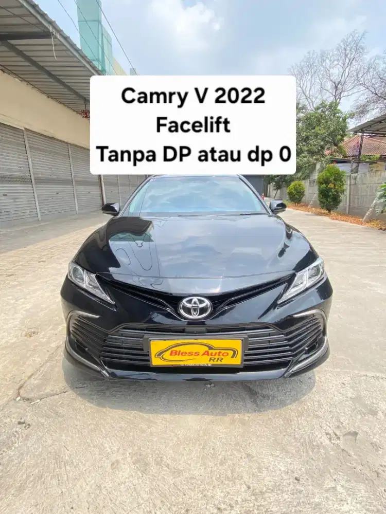 Toyota camry V 2022 tdp 0 hitam 2023 facelift 2021 record resmi