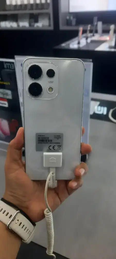 Oppo Reno16 F 5G