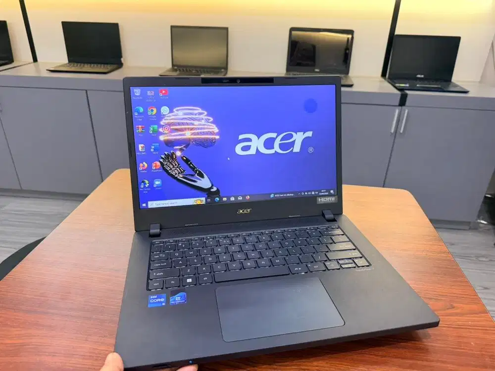Laptop acer trevelmate core i5 gen 12