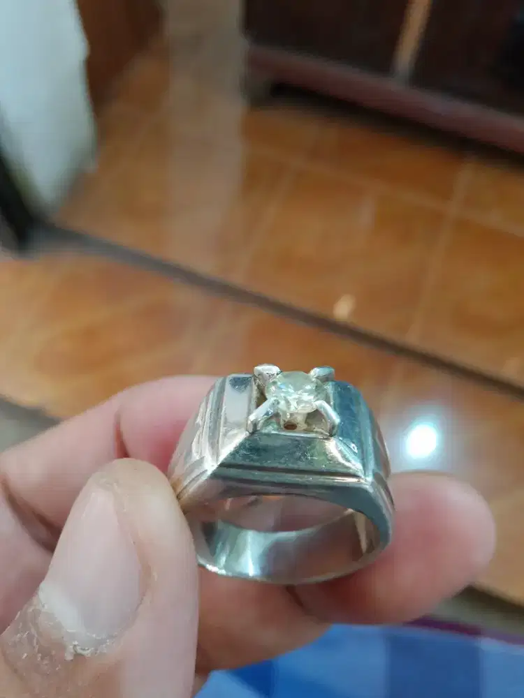 cincin berlian 0,8 crt