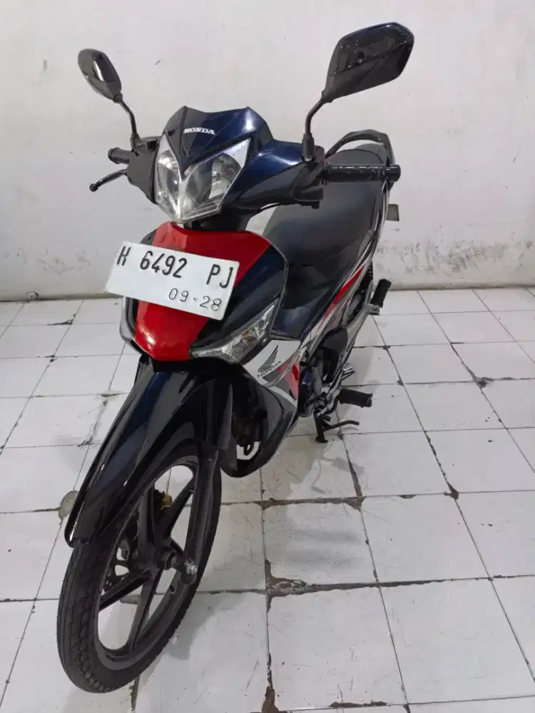 supra x 125 thn 2013 hitam