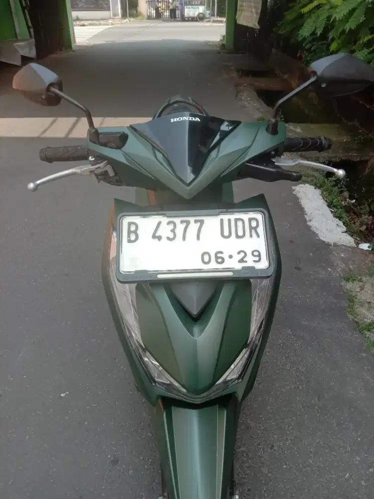 HONDA NEW BEAT DELUXE 2024 CBS ISS
