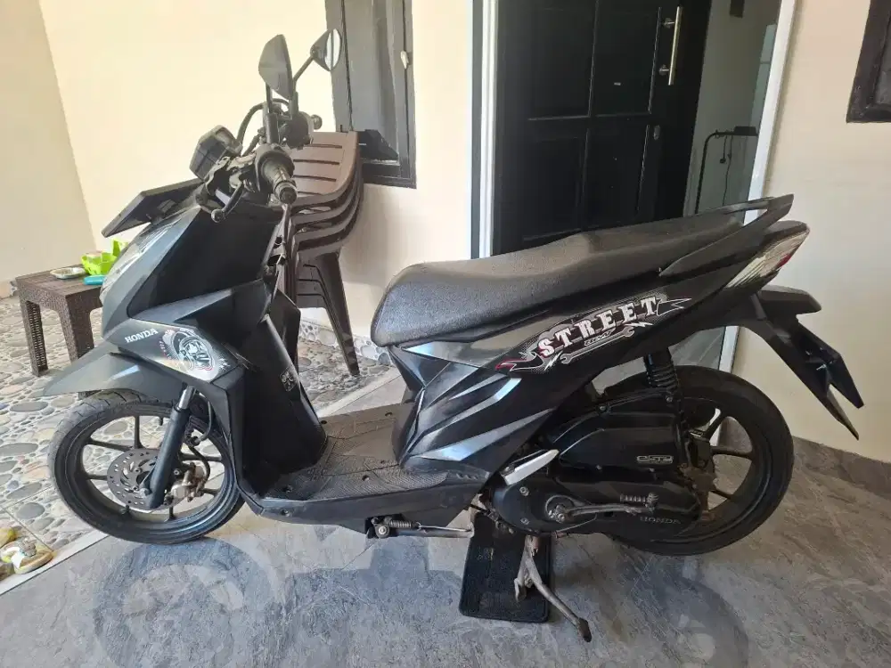 Honda beat street pajak aman