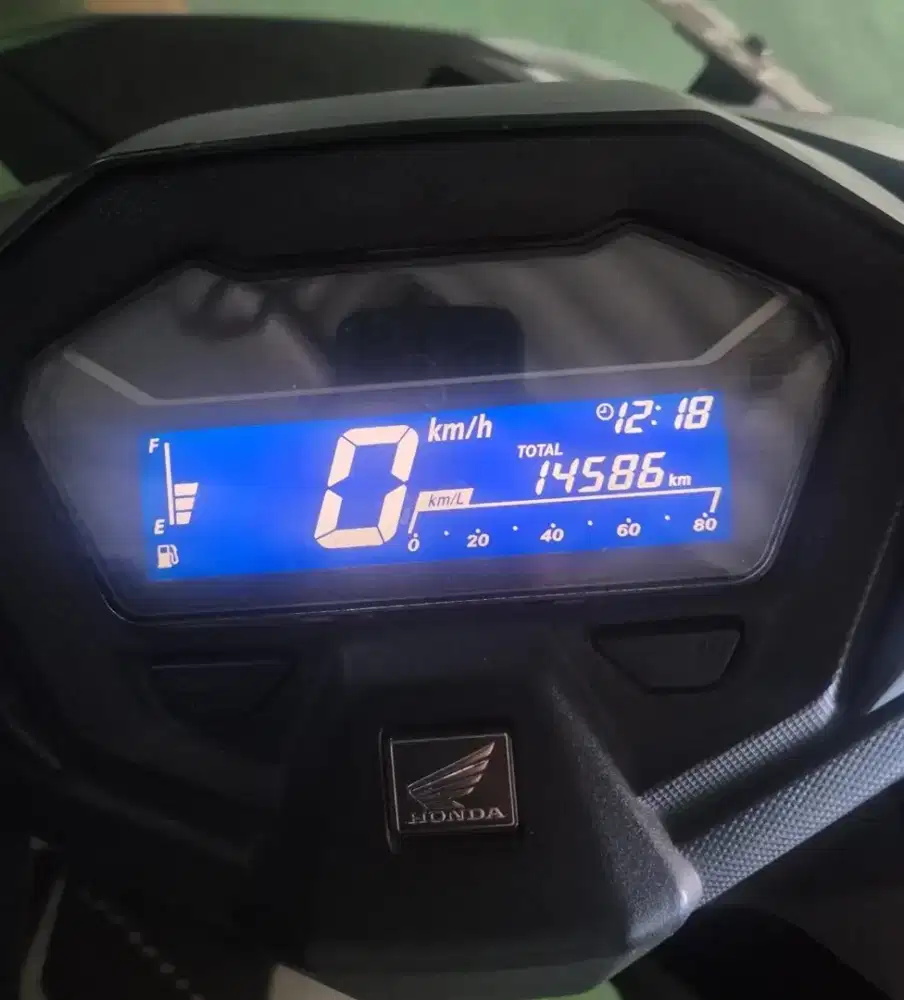 Vario 2024 160 cc lengkap mulus no minus tangan pertama