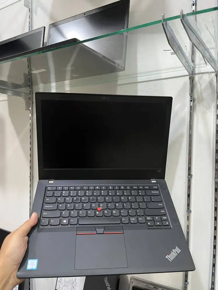 LENOVO THINKPAD T480 CORE I5 GEN8 16/256 LAYAR 14 INCH FHD *VN