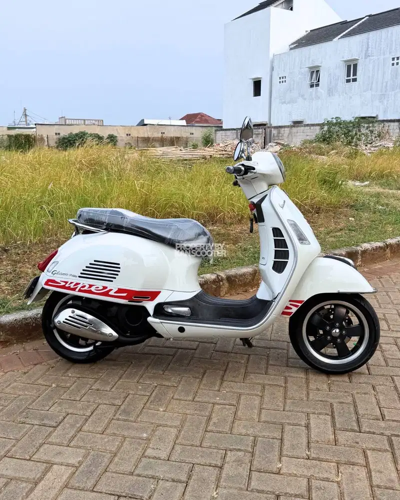 VESPA GTS 150 3V 2015 NO MINUS