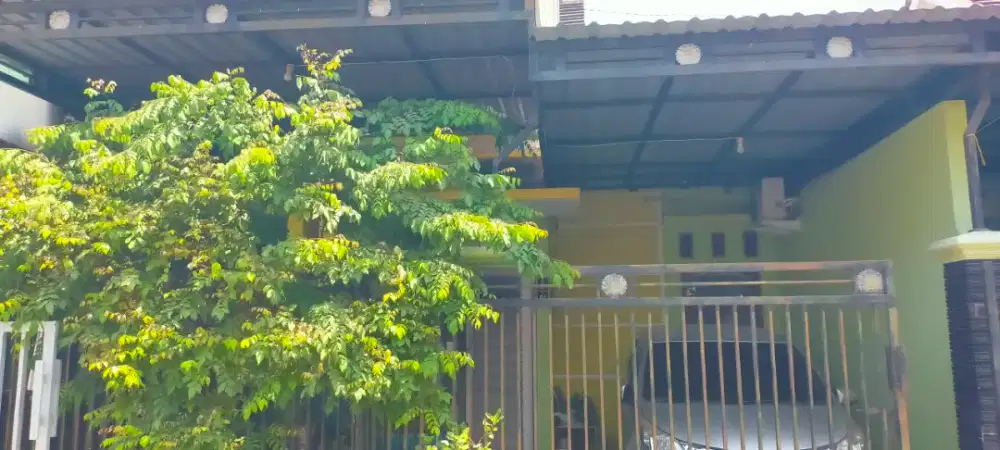 Rumah dijual dkt lapangan kanigoro