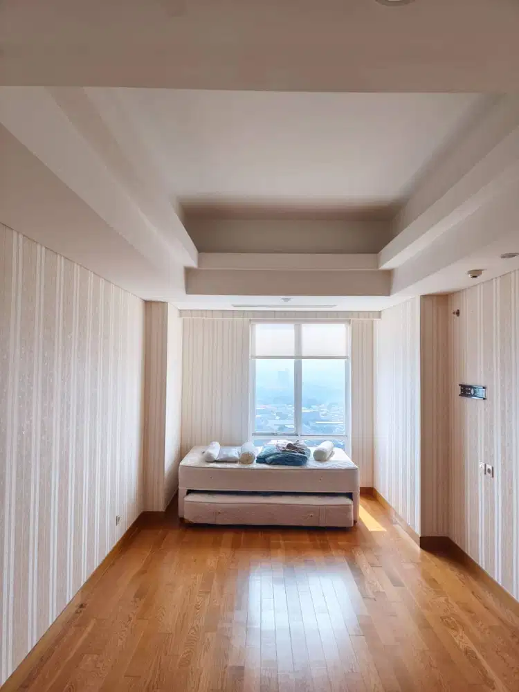 Dijual Apartemen One East 1BR Raya Kertajaya Indah  Surabaya Timur