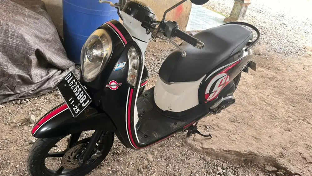 Scoopy sporty  2015