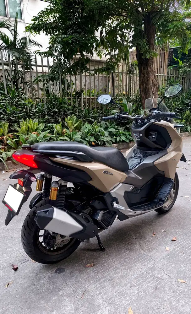 Honda ADV 160 ABS 2025 Triple Super: Mulus, Pajak Panjang, Km ODO Low