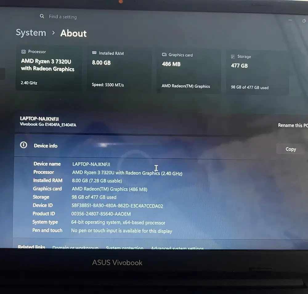 ASUS Vivobook Go 14 E1404FA - AMD Ryzen 3 7320U / RAM 8GB / SSD 512GB