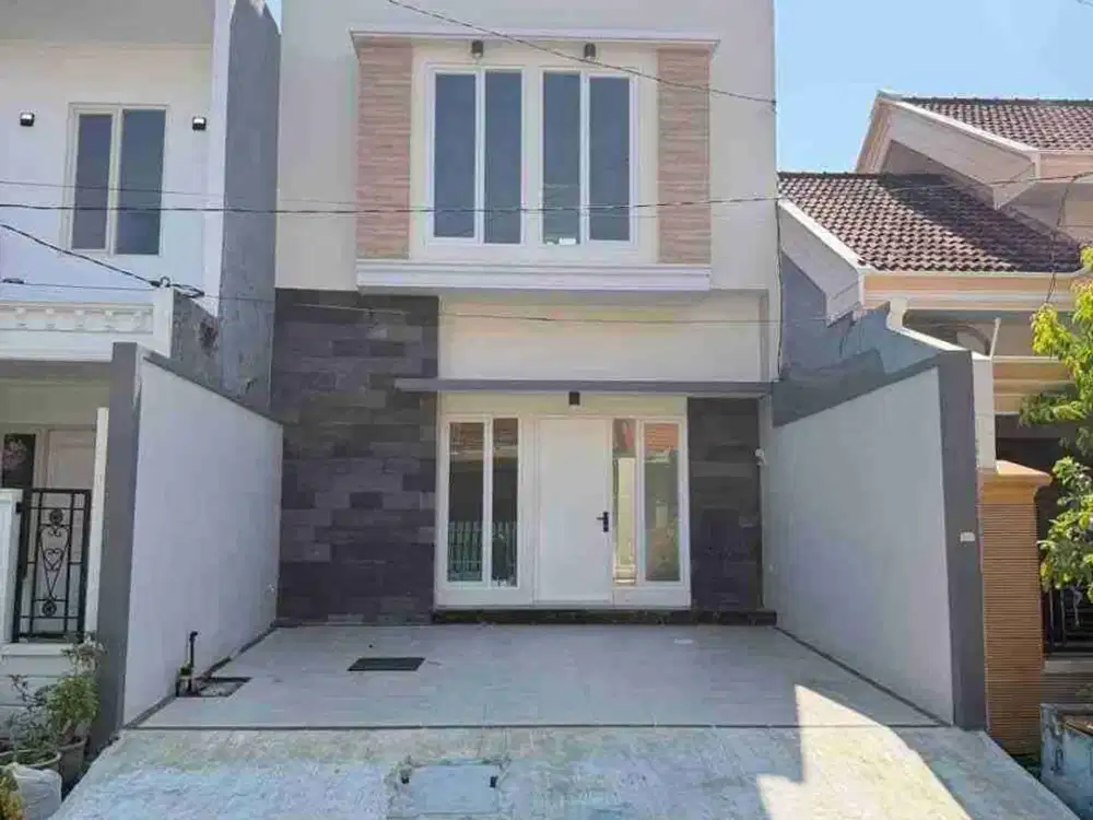 Baru Gress‼  Rumah 2 Lantai rungkut dekat Merr