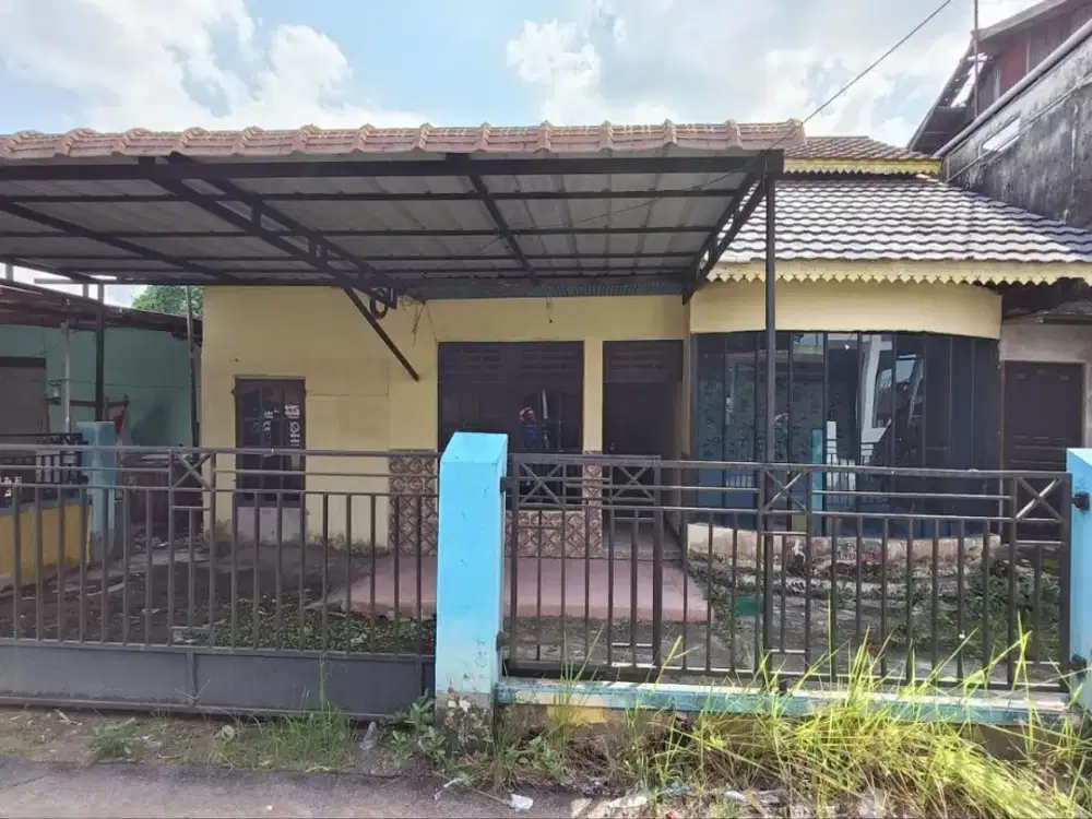 Tanah Strategis Bangunan Bongkar Saja Tinggal Bangun Ulang Harga Mumer