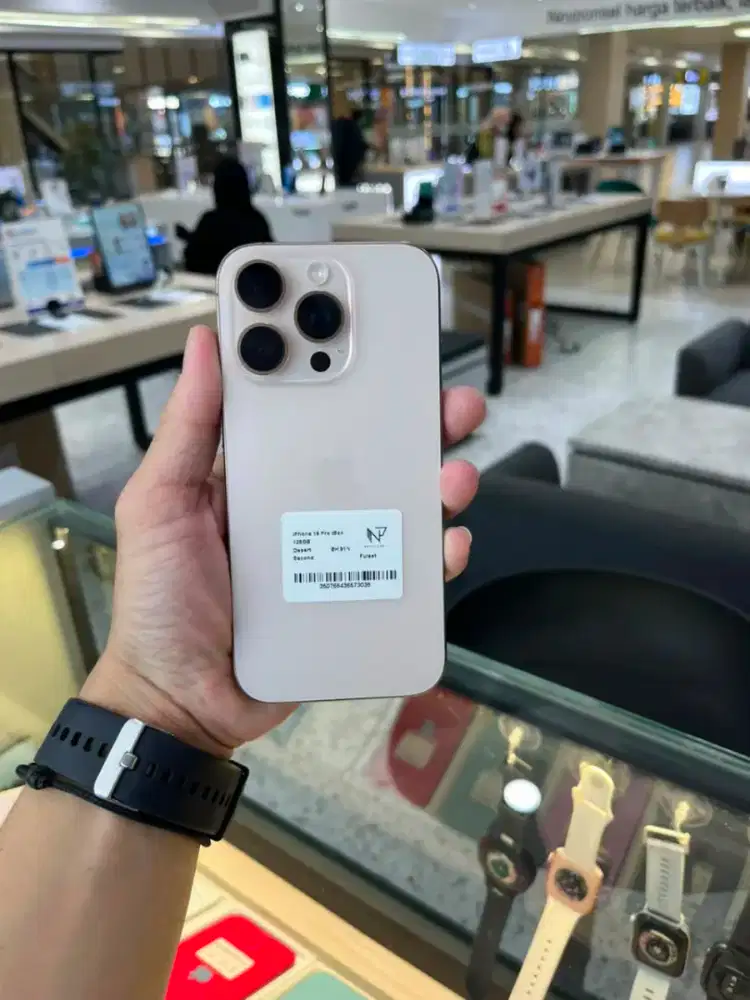 Cicilan iPhone 16 Pro 128GB second garansi resmi iBox tanpa DP